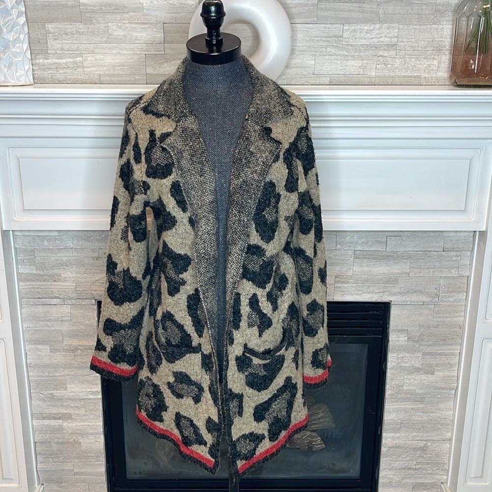 Joseph A. Textured Knit Sweater in Black and Tan Size M